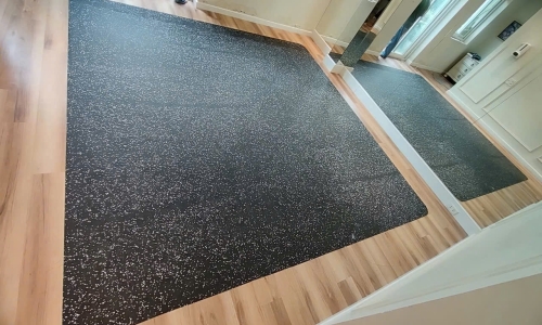 Thi Công Thảm Sàn và Sàn Gỗ Nhựa Chất Lượng Cao