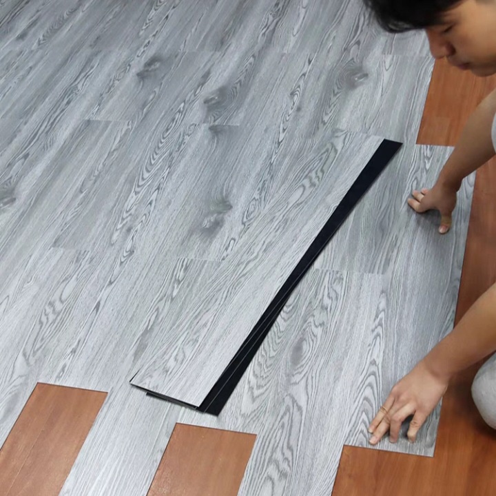 Sàn nhựa có keo sẵn 1.6mm - Mã T031