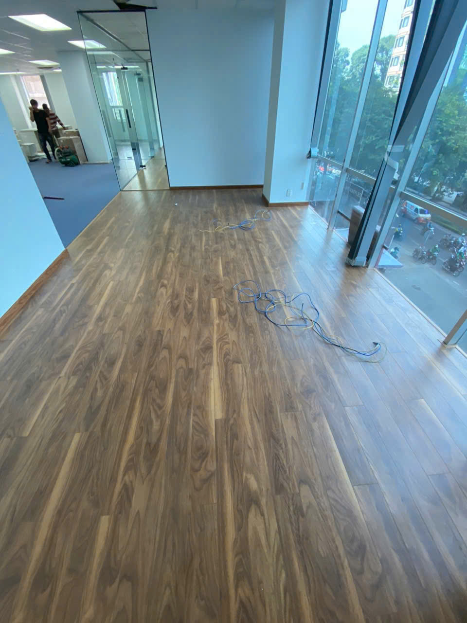 Quy Trình Sửa Chữa Sàn Nhà Chuyên Nghiệp Của Thảm Sàn Minh Nguyệt