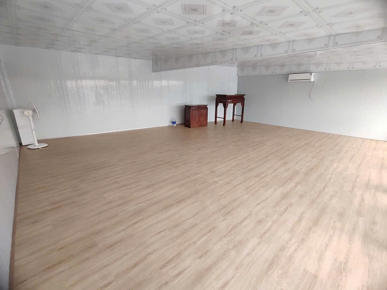 Lắp Đặt Thảm Sàn, Sàn Gỗ, Nhựa Chuyên Nghiệp