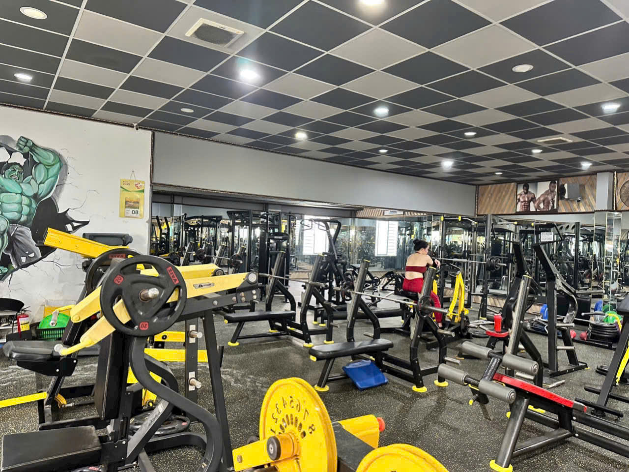 Thảm Cao Su Phòng Gym Tiện Lợi, Bền Bỉ